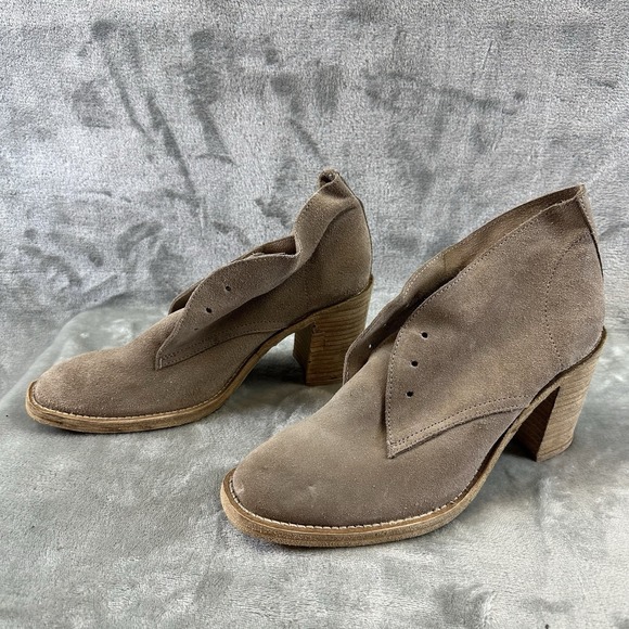 Jeffrey Camppbell Boots Women's 9 (9.5) Taupe Suede Lace Up NEW - Picture 1 of 11